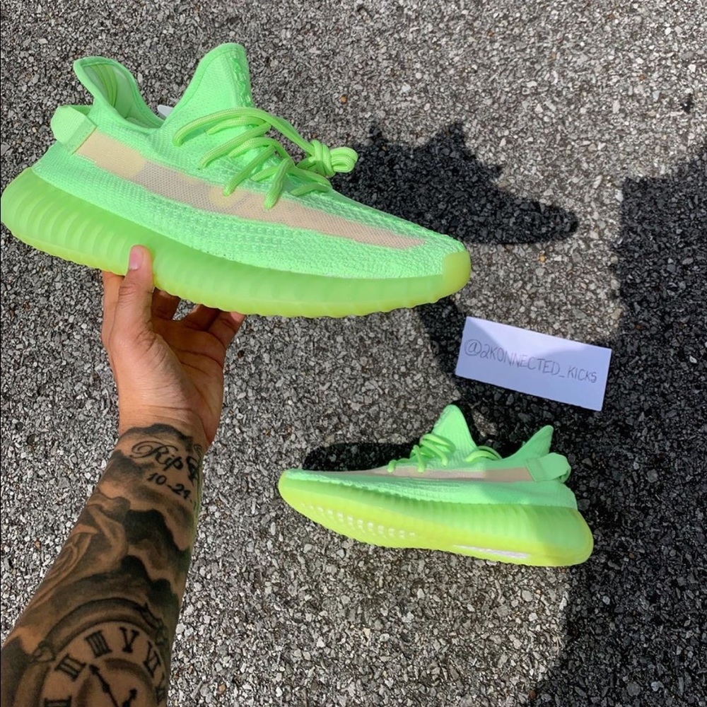 Yeezy Glow V2